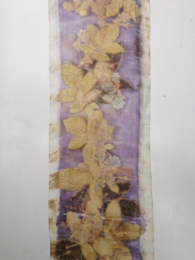 ecoprint walnut natural dye logwood blanket