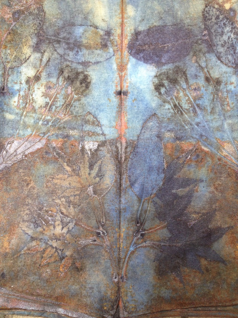 ecoprint indigo rust