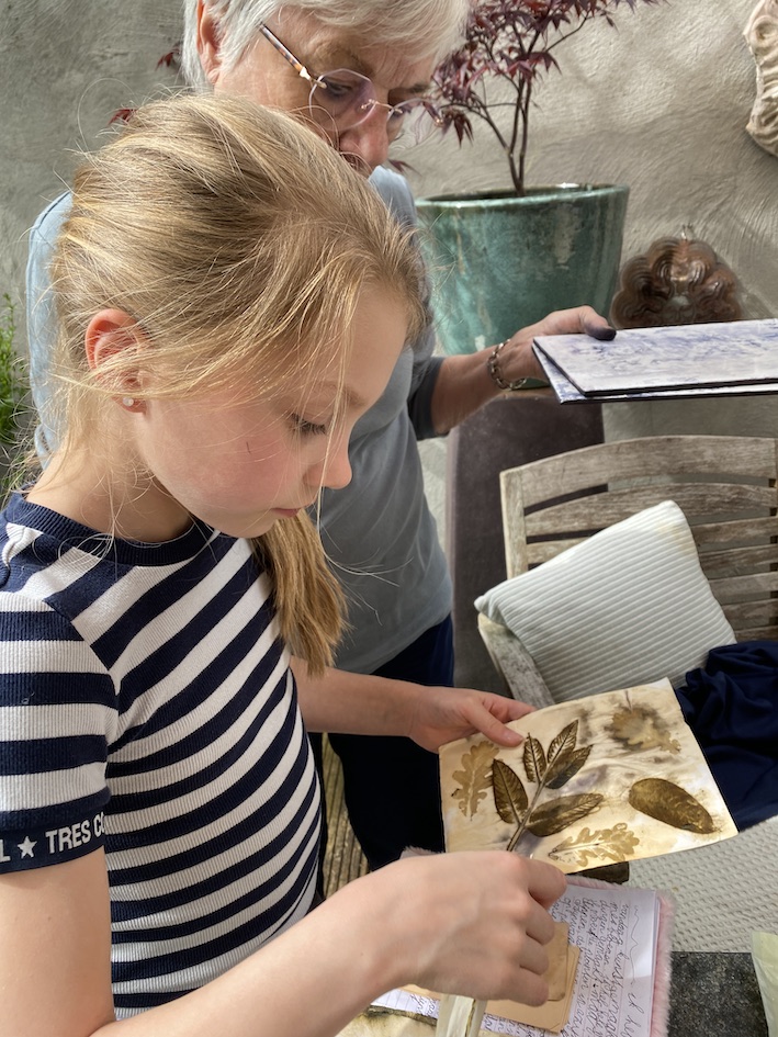 Ecoprint met je kleinkind